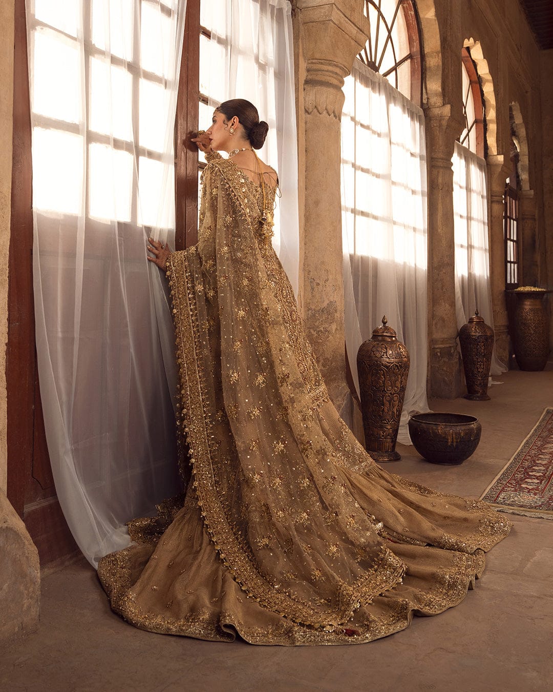 Mahira Khan Golden Gharara
